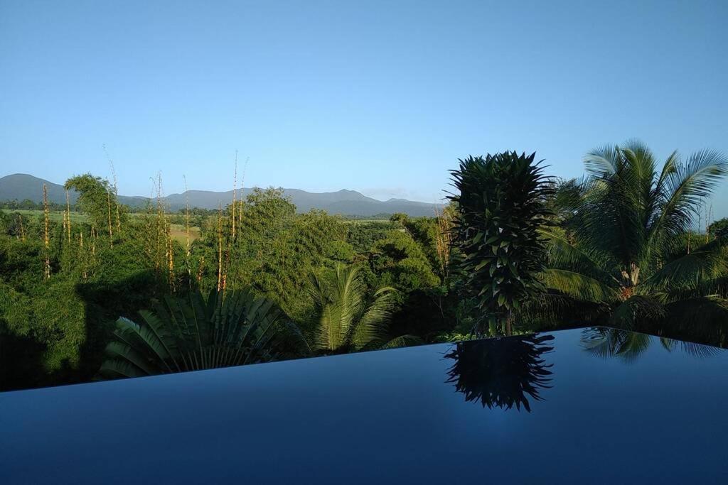Villa Kumquat Avec Piscine Et Vue Sur Les Montagnes Petit-Bourg Buitenkant foto